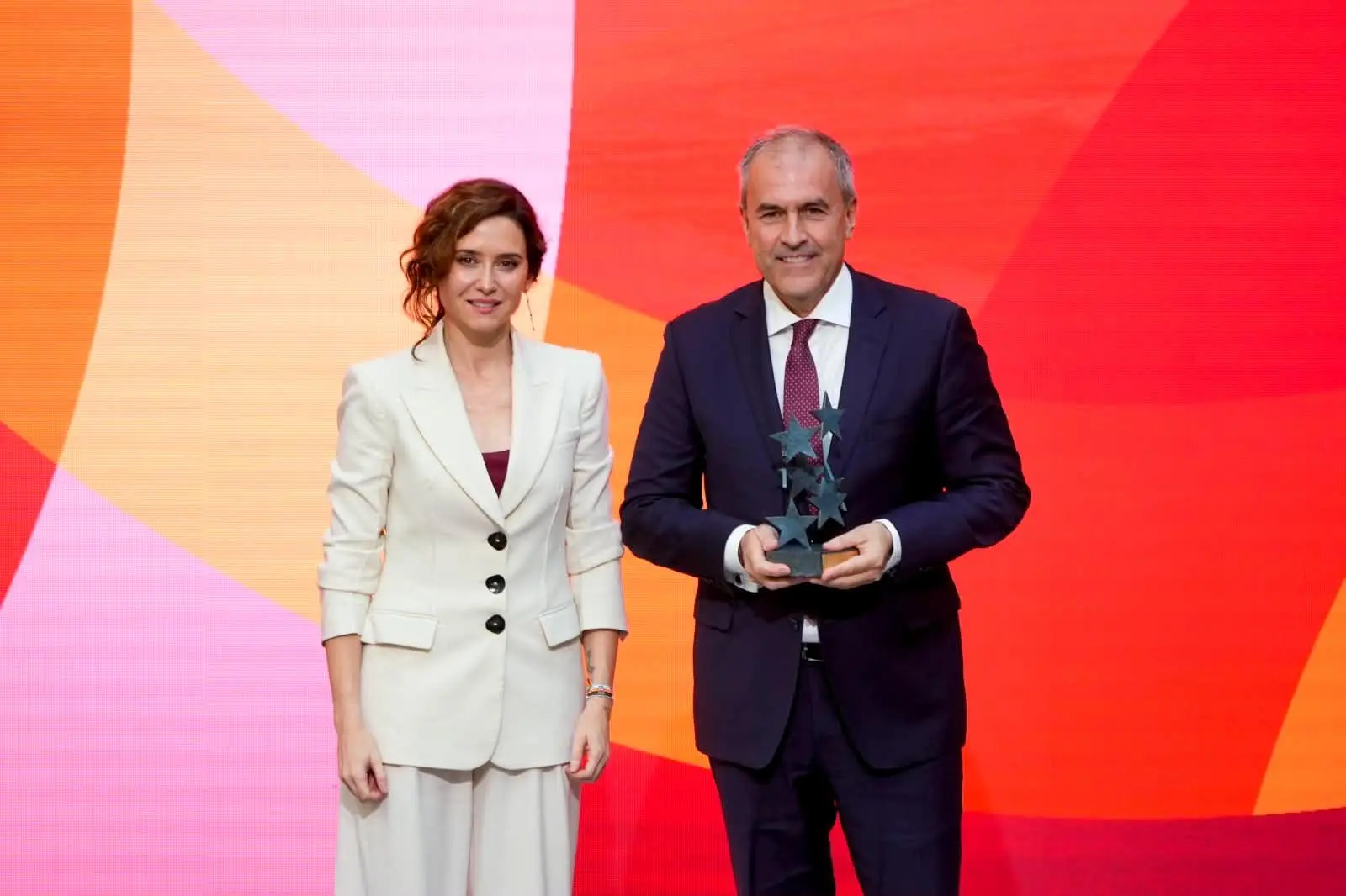 MADCUP Receives the Community of Madrid’s Seven Stars of Sport Award for Promoting Sport
