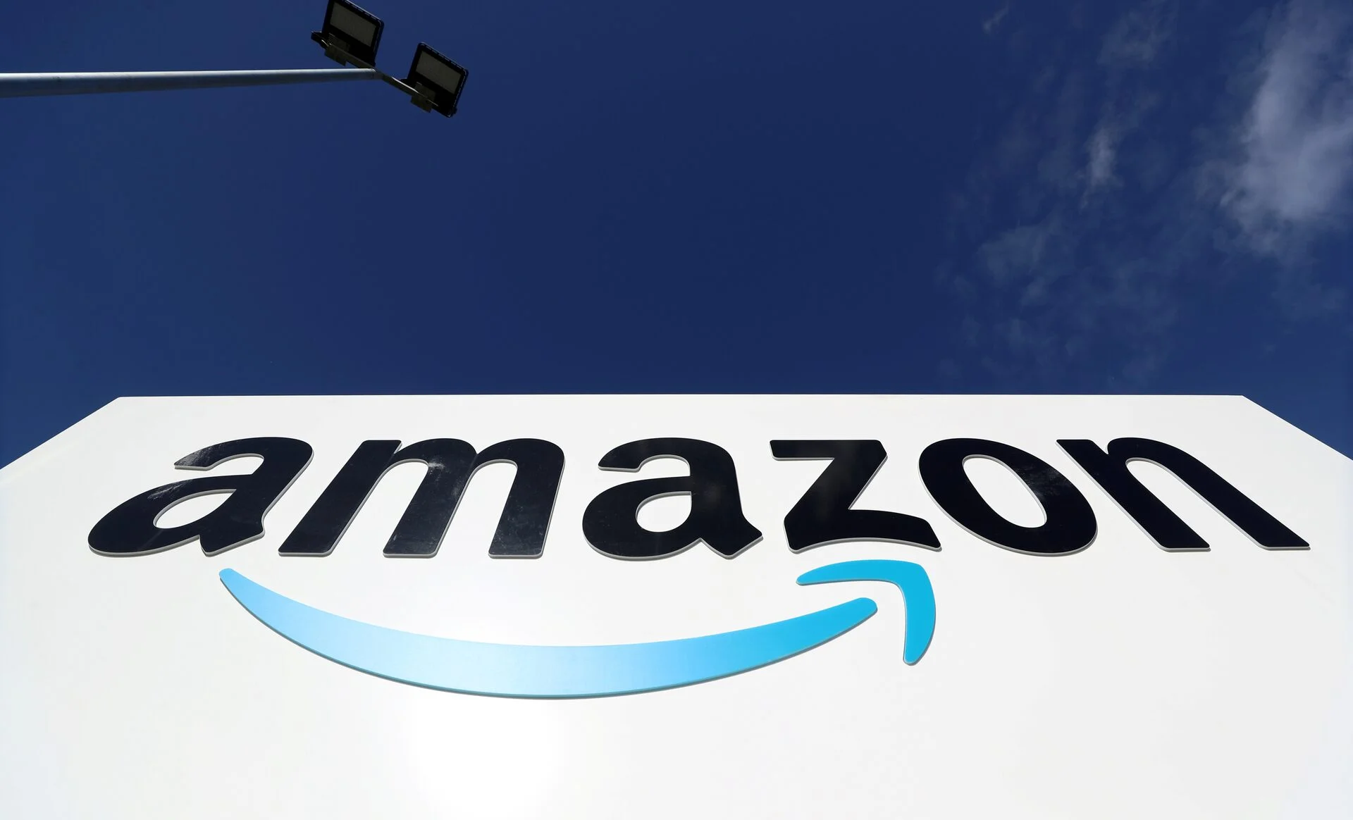 Amazon Joins $2B Race for US W...