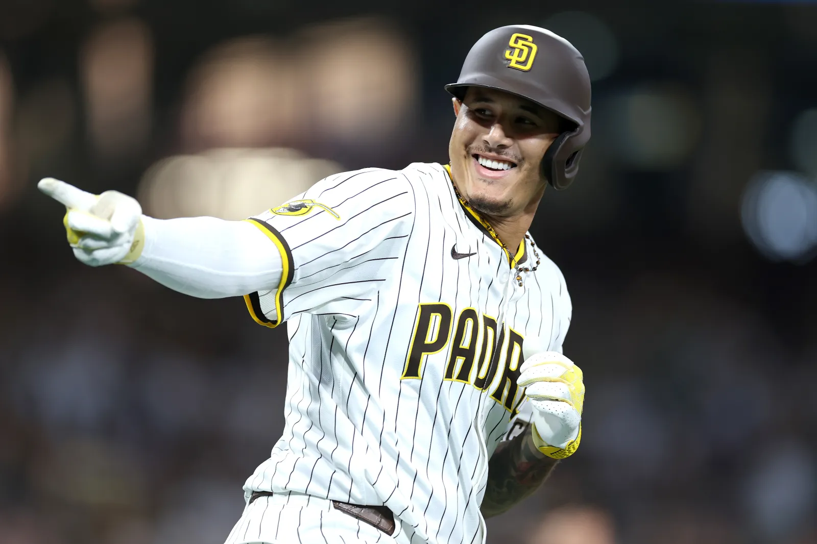 Lorem ipsum dolor sit tempor Padres Sell for MLB-Record $3....